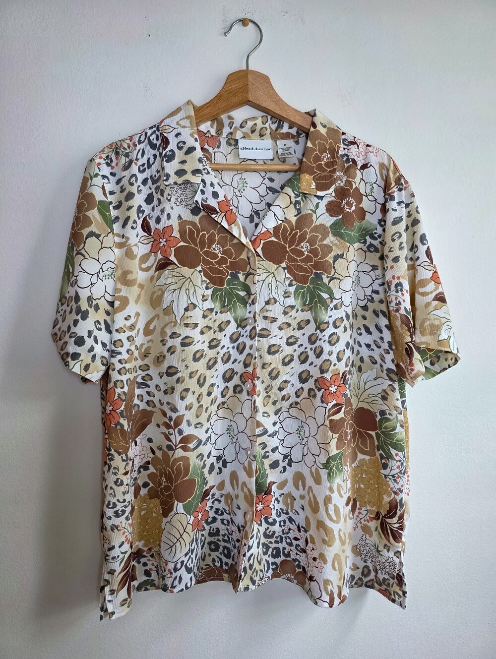 Vintage Y2K Alfred Dunner Floral Leopard Button-Up Top